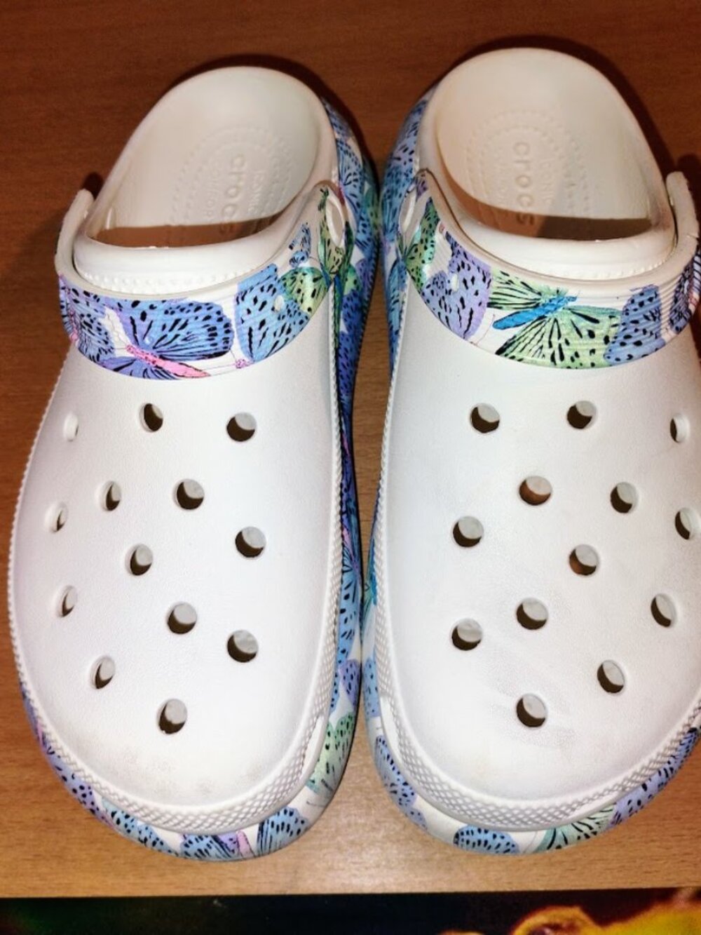 Crocs Classic Crush Butterfly Clogs Size 7.5